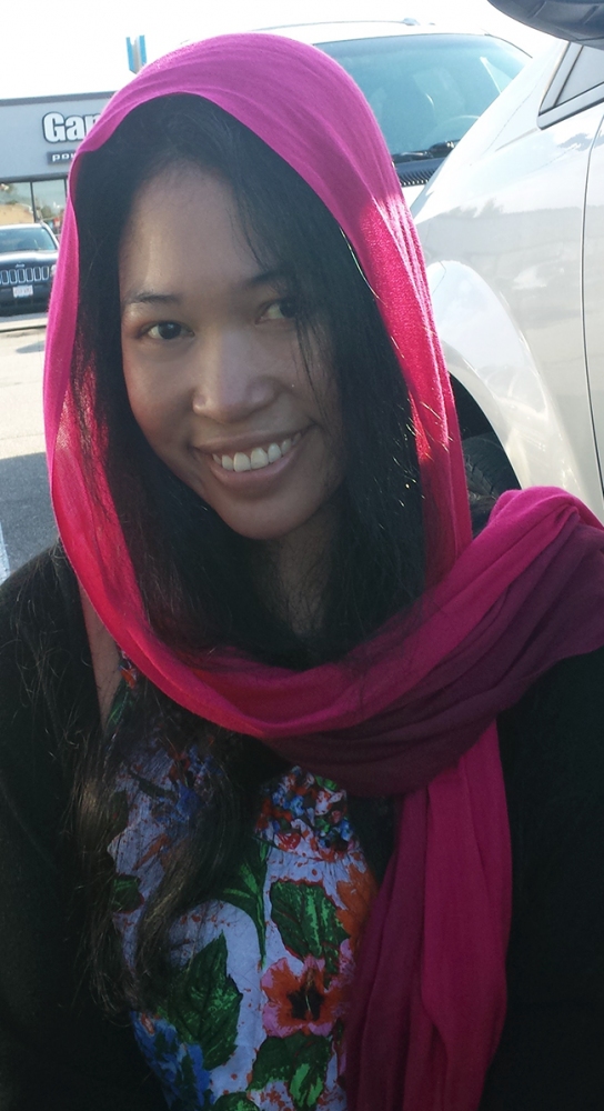 Jendhamunipinkscarfwithmom