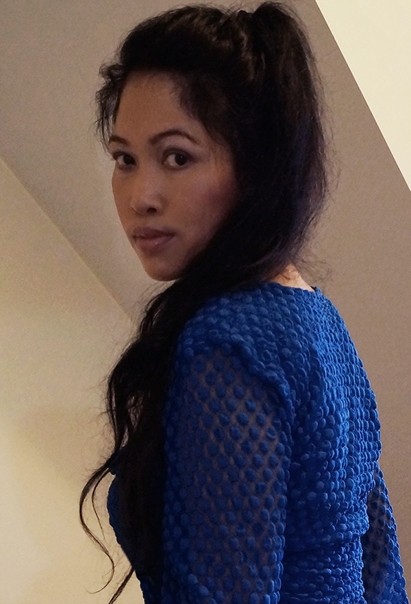 Jendhamuni blue shirt